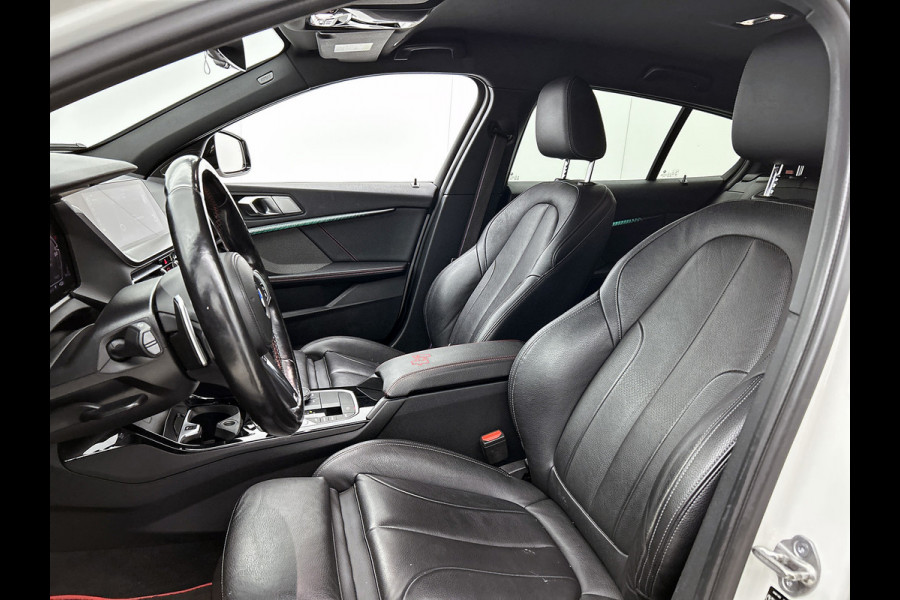 BMW 1-serie 128ti High Executive M-Sport (Goed OnderH, Carplay, Navi, Stoel/ Stuur VerW, Camera, Addapt Cruise, PDC V+A, Etc)