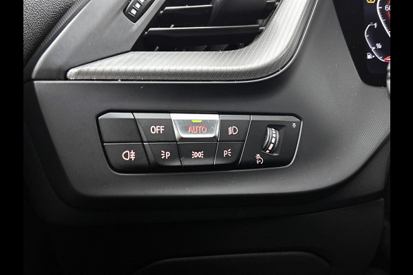 BMW 1-serie 128ti High Executive M-Sport (Goed OnderH, Carplay, Navi, Stoel/ Stuur VerW, Camera, Addapt Cruise, PDC V+A, Etc)