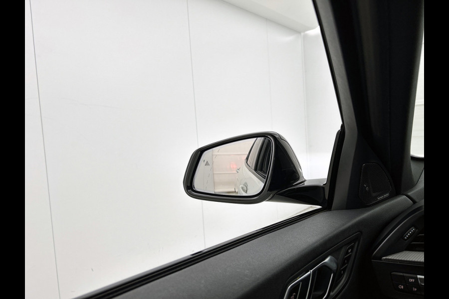 BMW 1-serie 128ti High Executive M-Sport (Goed OnderH, Carplay, Navi, Stoel/ Stuur VerW, Camera, Addapt Cruise, PDC V+A, Etc)