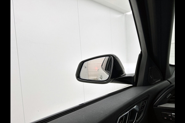 BMW 1-serie 128ti High Executive M-Sport (Goed OnderH, Carplay, Navi, Stoel/ Stuur VerW, Camera, Addapt Cruise, PDC V+A, Etc)