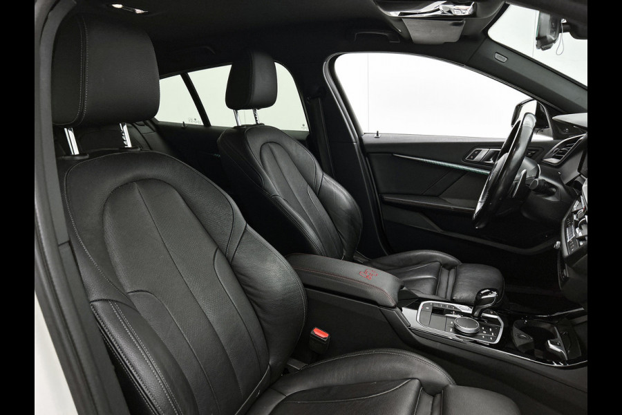 BMW 1-serie 128ti High Executive M-Sport (Goed OnderH, Carplay, Navi, Stoel/ Stuur VerW, Camera, Addapt Cruise, PDC V+A, Etc)