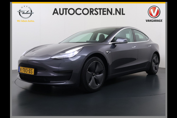 Tesla Model 3 SR+ 325PK LFP-Accu Trekhaak AutoPilot Leer Pano-Dak Adaptive Cruise Lmv 18" Camera's Elektr.-Stuur+Stoelen+Spiegels+Geheugen+Eas SOH 87% Ecc Navi Led DAB Voorverwarmen interieur via App Keyless One-Pedal-Drive 1.000KG Trekgewicht 1e Eigenaar Origineel Nederlandse Auto Fabrieksgarantie op Accu en Motor tot 10-12-2028/160.000km LFP accu dus 100% opladen !