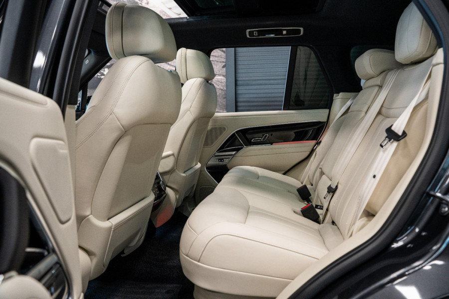 Land Rover Range Rover 3.0 P460e HSE PHEV *Panorama / Meridian / Memory / Ventilatie- & Massage / Soft-Close / Surround-view / HUD*