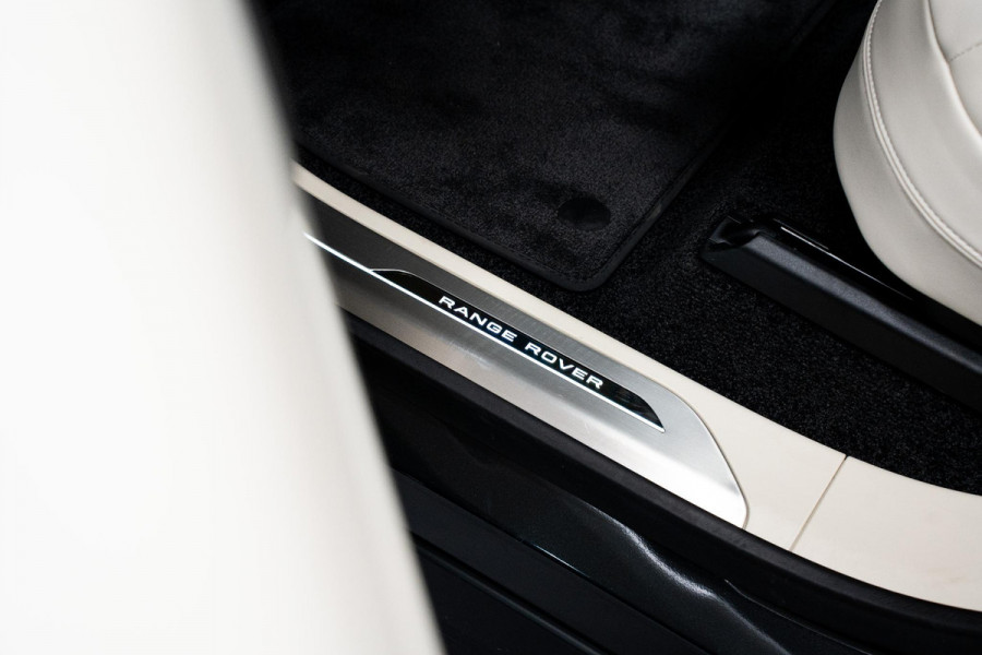 Land Rover Range Rover 3.0 P460e HSE PHEV *Panorama / Meridian / Memory / Ventilatie- & Massage / Soft-Close / Surround-view / HUD*