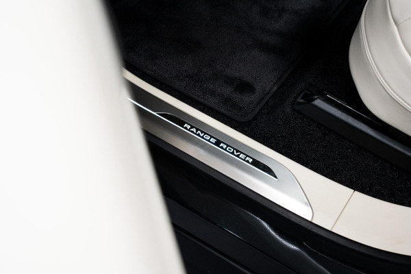 Land Rover Range Rover 3.0 P460e HSE PHEV *Panorama / Meridian / Memory / Ventilatie- & Massage / Soft-Close / Surround-view / HUD*