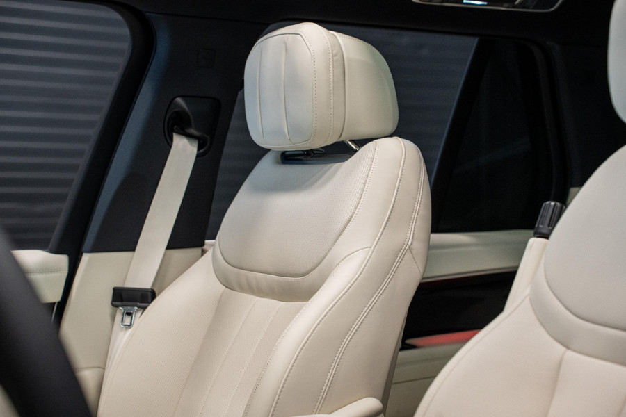 Land Rover Range Rover 3.0 P460e HSE PHEV *Panorama / Meridian / Memory / Ventilatie- & Massage / Soft-Close / Surround-view / HUD*
