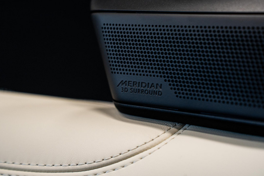 Land Rover Range Rover 3.0 P460e HSE PHEV *Panorama / Meridian / Memory / Ventilatie- & Massage / Soft-Close / Surround-view / HUD*