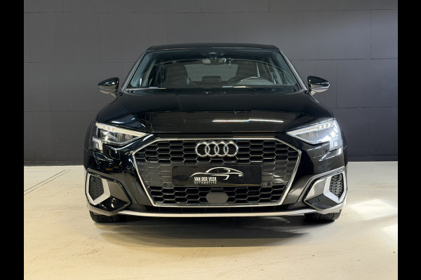 Audi A3 Sportback 30 TFSI Business edition | Nieuw model | Virtual cockpit | Carplay | Full LED | Sportstoelen