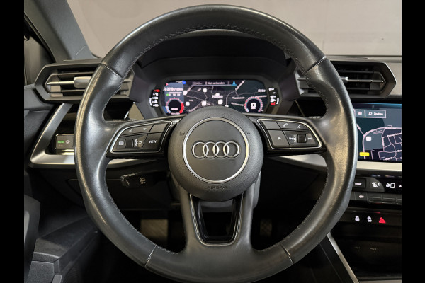 Audi A3 Sportback 30 TFSI Business edition | Nieuw model | Virtual cockpit | Carplay | Full LED | Sportstoelen