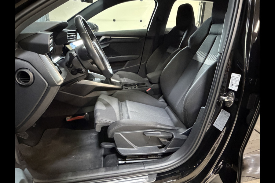 Audi A3 Sportback 30 TFSI Business edition | Nieuw model | Virtual cockpit | Carplay | Full LED | Sportstoelen