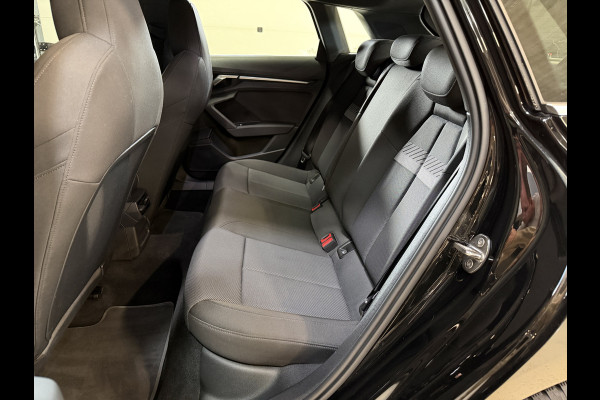 Audi A3 Sportback 30 TFSI Business edition | Nieuw model | Virtual cockpit | Carplay | Full LED | Sportstoelen