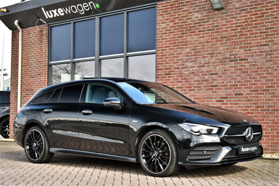 Mercedes-Benz CLA-Klasse Shooting Brake 250 e AMG Pano 360-cam Night 19inch