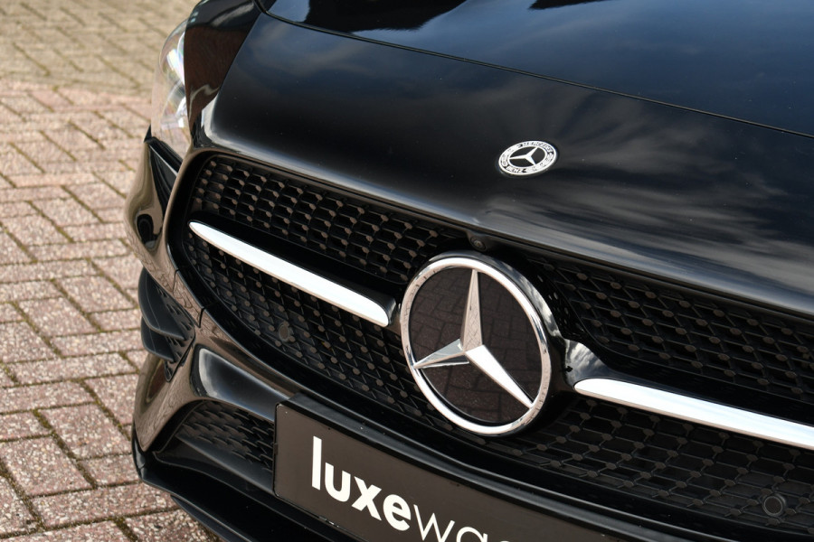 Mercedes-Benz CLA-Klasse Shooting Brake 250 e AMG Pano 360-cam Night 19inch