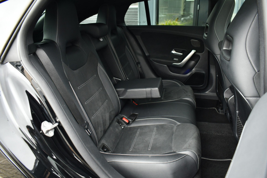 Mercedes-Benz CLA-Klasse Shooting Brake 250 e AMG Pano 360-cam Night 19inch