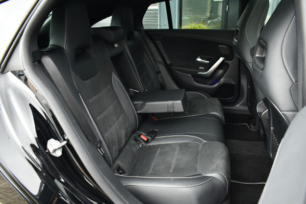 Mercedes-Benz CLA-Klasse Shooting Brake 250 e AMG Pano 360-cam Night 19inch