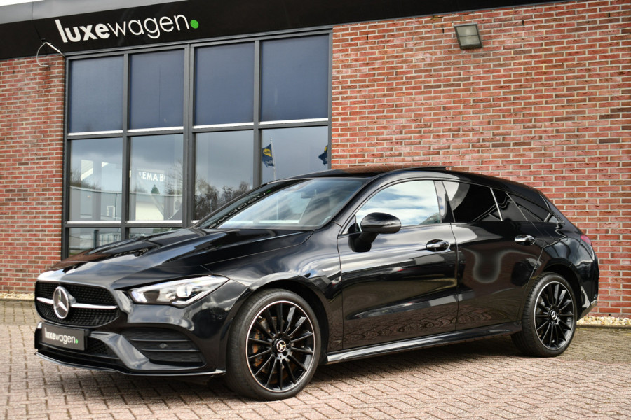 Mercedes-Benz CLA-Klasse Shooting Brake 250 e AMG Pano 360-cam Night 19inch