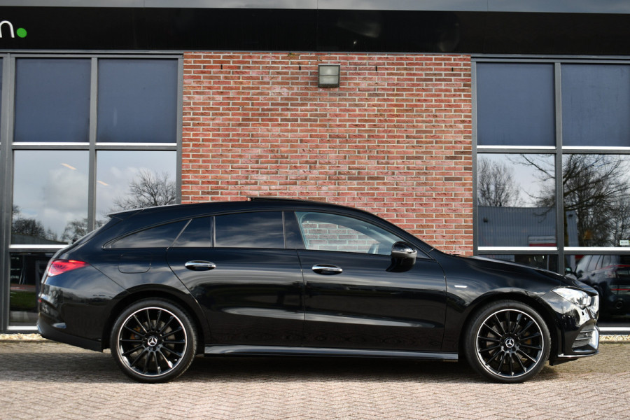 Mercedes-Benz CLA-Klasse Shooting Brake 250 e AMG Pano 360-cam Night 19inch