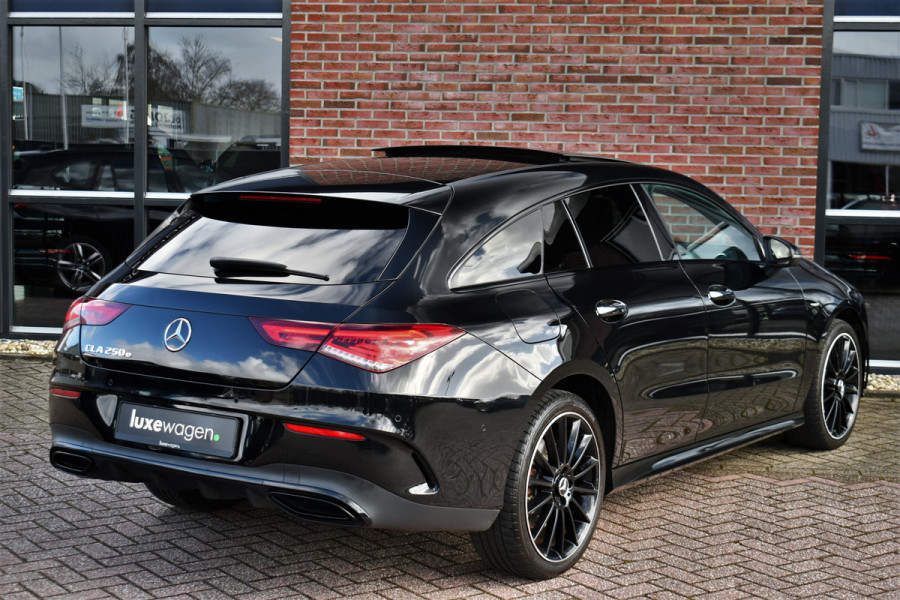 Mercedes-Benz CLA-Klasse Shooting Brake 250 e AMG Pano 360-cam Night 19inch