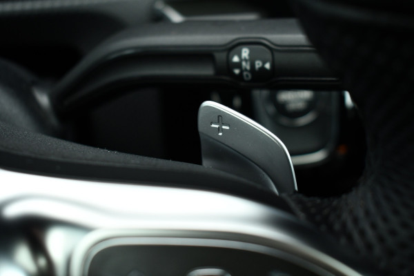 Mercedes-Benz CLA-Klasse Shooting Brake 250 e AMG Pano 360-cam Night 19inch