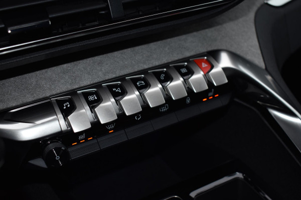 Peugeot 5008 1.2 PureTech 130PK Aut. GT Back Pack | 7 Zits | Navi | Camera | 19 Inch LM | Incl. garantie