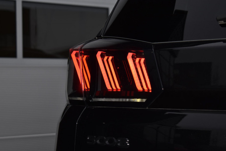 Peugeot 5008 1.2 PureTech 130PK Aut. GT Back Pack | 7 Zits | Navi | Camera | 19 Inch LM | Incl. garantie