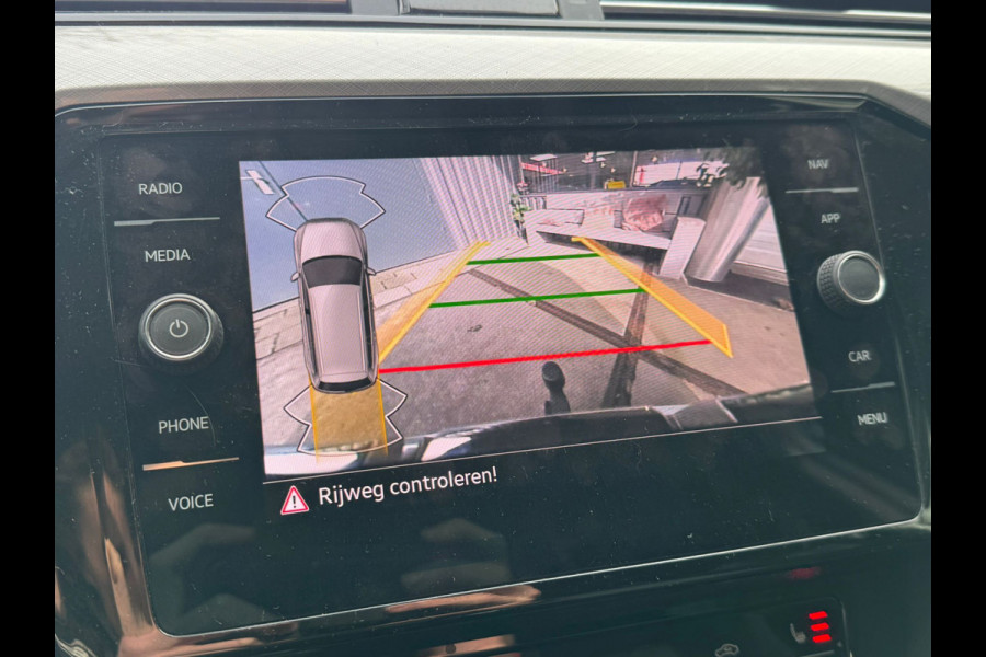 Volkswagen Passat Variant 218PK DSG HYBRID GTE BUSINESS TREKHAAK/CAMERA/NAVI/VIRTUAL