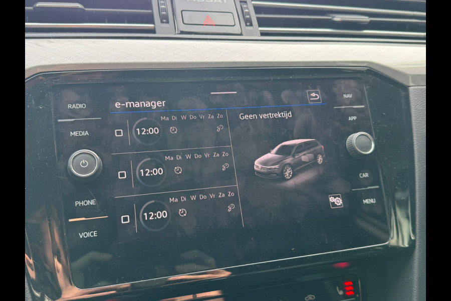 Volkswagen Passat Variant 218PK DSG HYBRID GTE BUSINESS TREKHAAK/CAMERA/NAVI/VIRTUAL