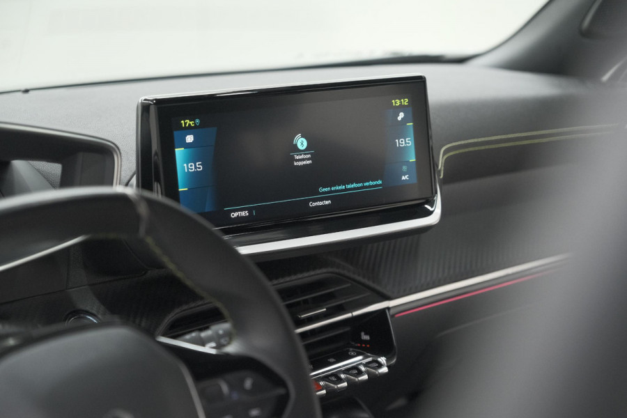 Peugeot e-2008 EV GT 50 kWh | Camera | Alcantara Pakket | Adaptieve Cruise Control | Stoelverwarming | Dodehoekdetectie