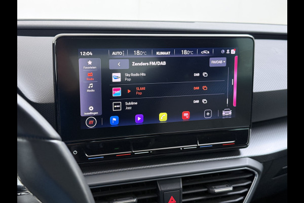 Seat Leon Sportstourer 1.5T 131pk NWE Model Trekhaak Camera Adaptive-Cruise Navi Ecc Virtual Cockpit Apple Carplay/Android Auto Pdc Style  Lmv Led DAB Keyless Isofix Front assist Regensensor Bluetooth Rijstrooksensor 1e Eigenaar Origineel Nederlandse Auto