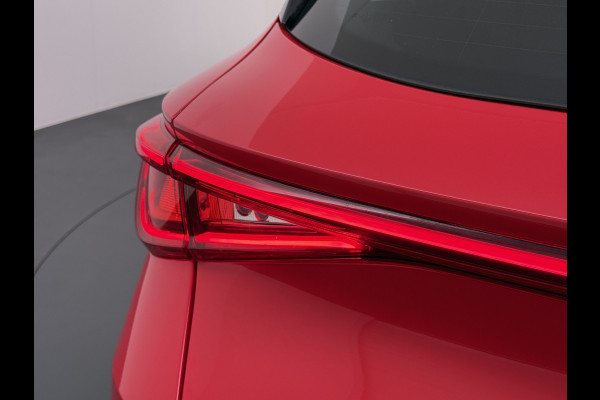 Seat Leon Sportstourer 1.5T 131pk NWE Model Trekhaak Camera Adaptive-Cruise Navi Ecc Virtual Cockpit Apple Carplay/Android Auto Pdc Style  Lmv Led DAB Keyless Isofix Front assist Regensensor Bluetooth Rijstrooksensor 1e Eigenaar Origineel Nederlandse Auto