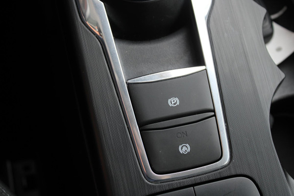 Ford Kuga 2.5 PHEV Titanium | 21.000 KM ! | Winterpack | Camera | Adaptive cruise control