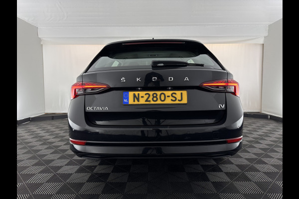 Škoda Octavia Combi 1.4 TSI iV PHEV Business Edition (Plug-in) (INCL-BTW) *FULL-LED | DIGI-COCKPIT | COMFORTSEATS | NAVI-FULLMAP | PRIVACY-GLASS | DAB | SHIFTPADDLES | ECC | PDC | CRUISE | TOWBAR | 18''ALU*