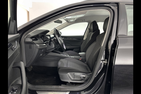 Škoda Octavia Combi 1.4 TSI iV PHEV Business Edition (Plug-in) (INCL-BTW) *FULL-LED | DIGI-COCKPIT | COMFORTSEATS | NAVI-FULLMAP | PRIVACY-GLASS | DAB | SHIFTPADDLES | ECC | PDC | CRUISE | TOWBAR | 18''ALU*