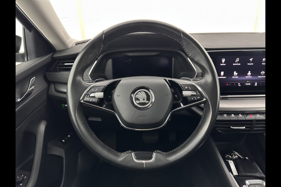 Škoda Octavia Combi 1.4 TSI iV PHEV Business Edition (Plug-in) (INCL-BTW) *FULL-LED | DIGI-COCKPIT | COMFORTSEATS | NAVI-FULLMAP | PRIVACY-GLASS | DAB | SHIFTPADDLES | ECC | PDC | CRUISE | TOWBAR | 18''ALU*