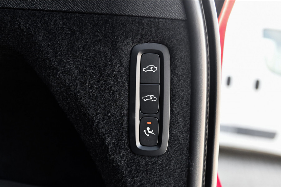 Volvo XC90 2.0 T8 Twin Engine AWD R-Design Polestar+. Pano, Luchtv, 7P, HUD, Memory, 360, H/K, Pilot assist, Trekh, Keyless, 22''!