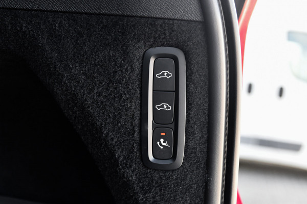 Volvo XC90 2.0 T8 Twin Engine AWD R-Design Polestar+. Pano, Luchtv, 7P, HUD, Memory, 360, H/K, Pilot assist, Trekh, Keyless, 22''!