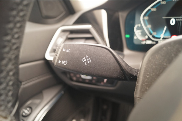 BMW 3 Serie Touring 320e PHEV Business Edition -LEER-TREKHAAK-ECC-