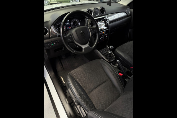 Suzuki Vitara 1.4 Boosterjet Style Smart Hybrid CarPlay