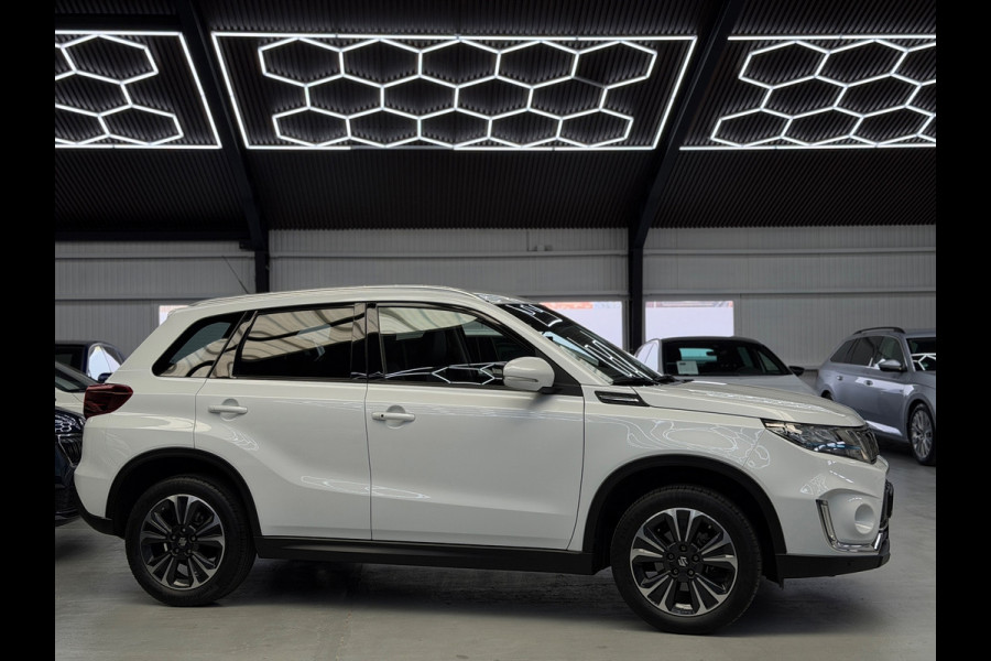 Suzuki Vitara 1.4 Boosterjet Style Smart Hybrid CarPlay