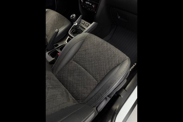Suzuki Vitara 1.4 Boosterjet Style Smart Hybrid CarPlay