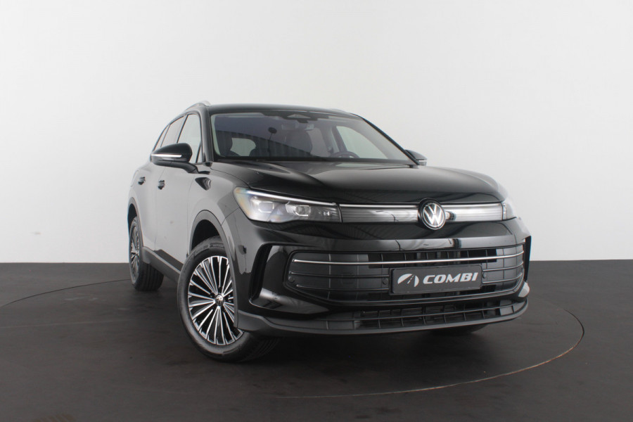 Volkswagen Tiguan 1.5 eHybrid Life Edition > (nieuw) Grenadilla Black/18inch/IQ/Design-pakket/Winterpakket Plus...