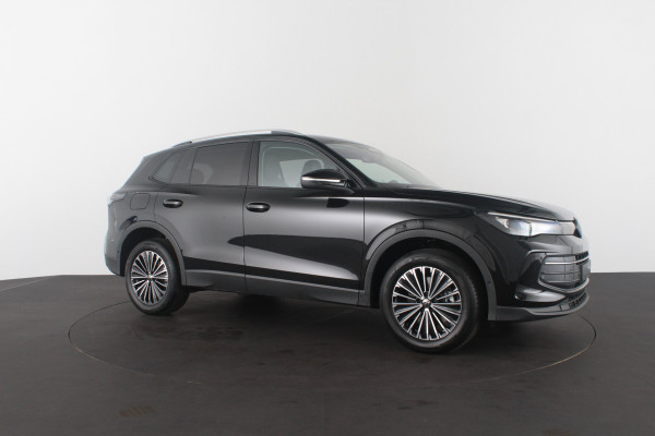 Volkswagen Tiguan 1.5 eHybrid Life Edition > (nieuw) Grenadilla Black/18inch/IQ/Design-pakket/Winterpakket Plus...