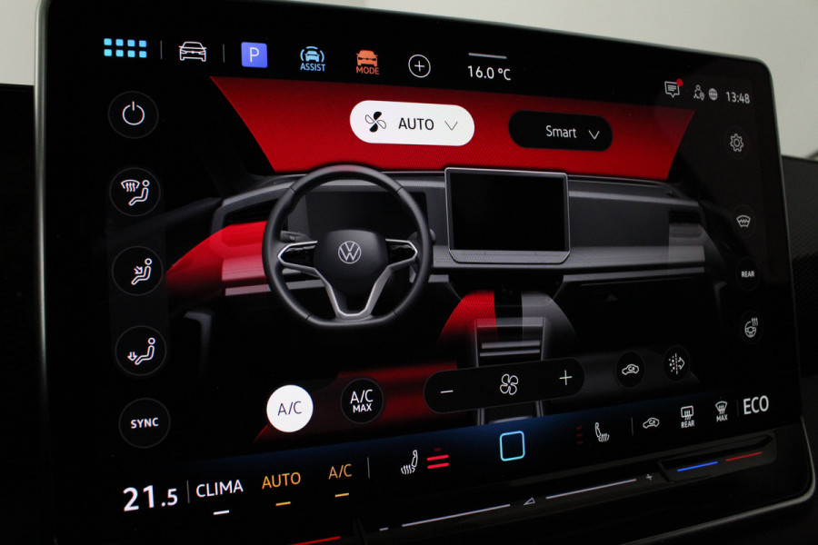 Volkswagen Tiguan 1.5 eHybrid Life Edition > (nieuw) Grenadilla Black/18inch/IQ/Design-pakket/Winterpakket Plus...