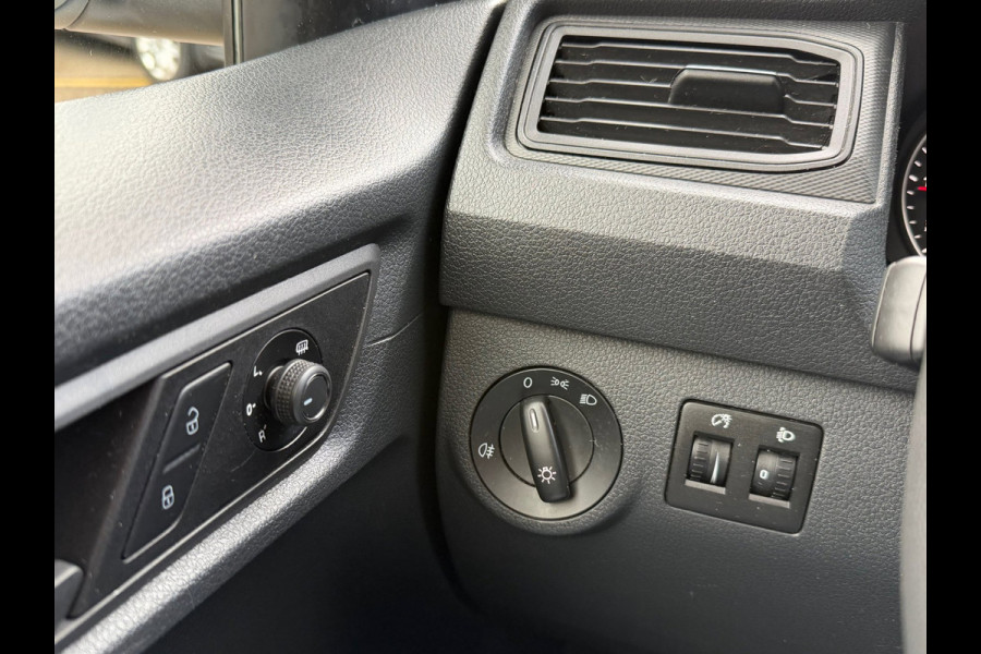 Volkswagen Caddy 2.0 TDI L2H1Maxi 102PK Trend / Airco / Navi / PDC