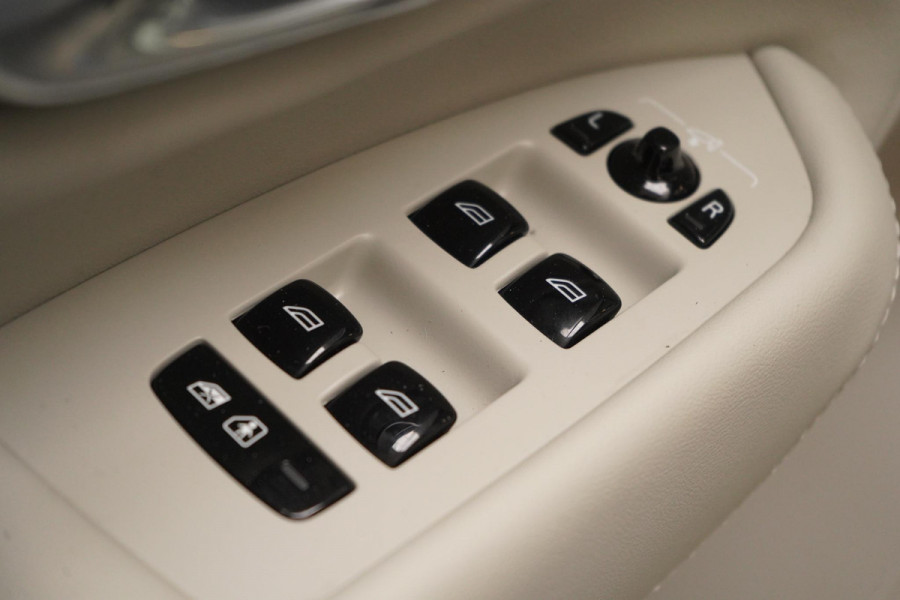 Volvo XC90 2.0 T8 Recharge AWD Ultimate Bright | SoH 99% | Panoramadak | Harman-Kardon | Leder | Memory | Blind-Spot