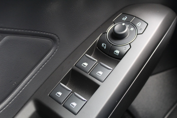 Ford FOCUS Wagon 1.0 EcoBoost Hybrid 155PK ST Line X | Panoramadak | Trekhaak | Matrix | Sync4