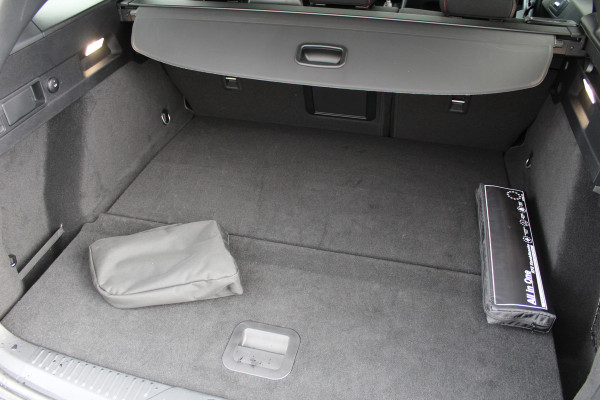 Ford FOCUS Wagon 1.0 EcoBoost Hybrid 155PK ST Line X | Panoramadak | Trekhaak | Matrix | Sync4