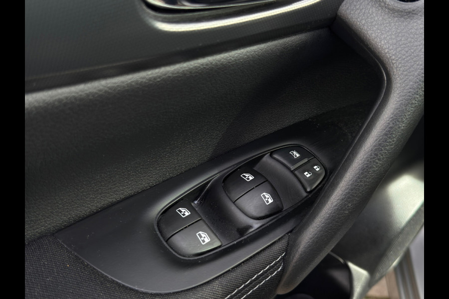 Nissan QASHQAI 1.2 N-Connecta / 360 CAMERA / NAP LAGE KM