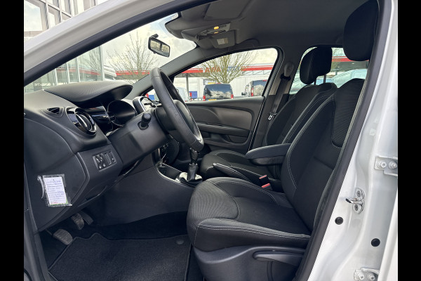 Renault Clio 1.5 dCi Ecoleader Zen | NL-auto | Trekhaak | Navi | Cruisec. | PDC