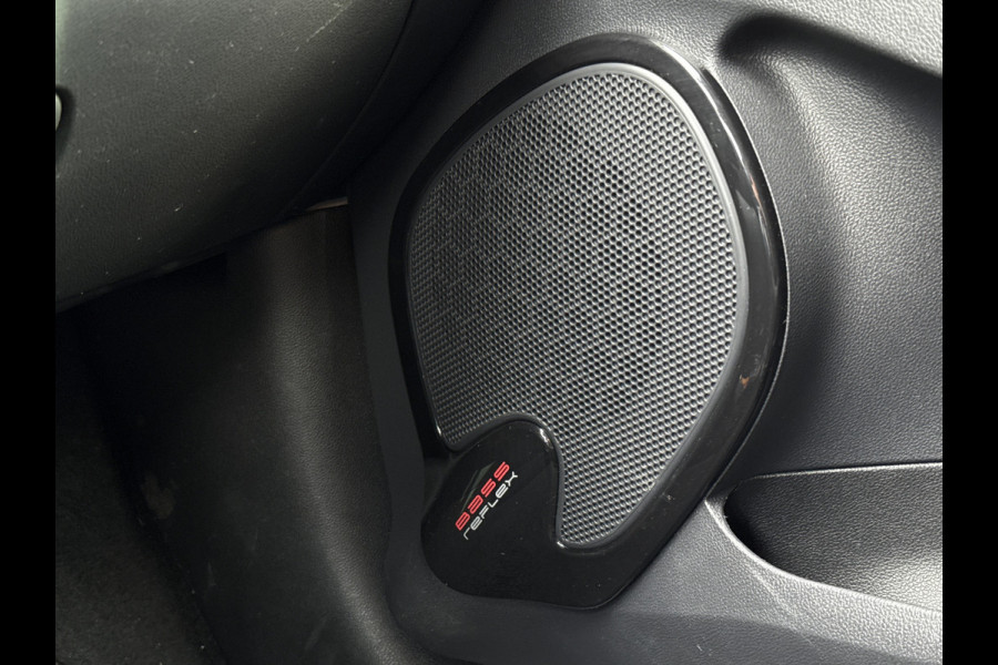 Renault Clio 1.5 dCi Ecoleader Zen | NL-auto | Trekhaak | Navi | Cruisec. | PDC